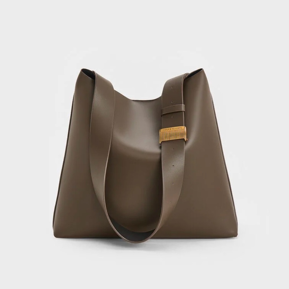 CHARLES & KEITH 🤎✨ Tote bag